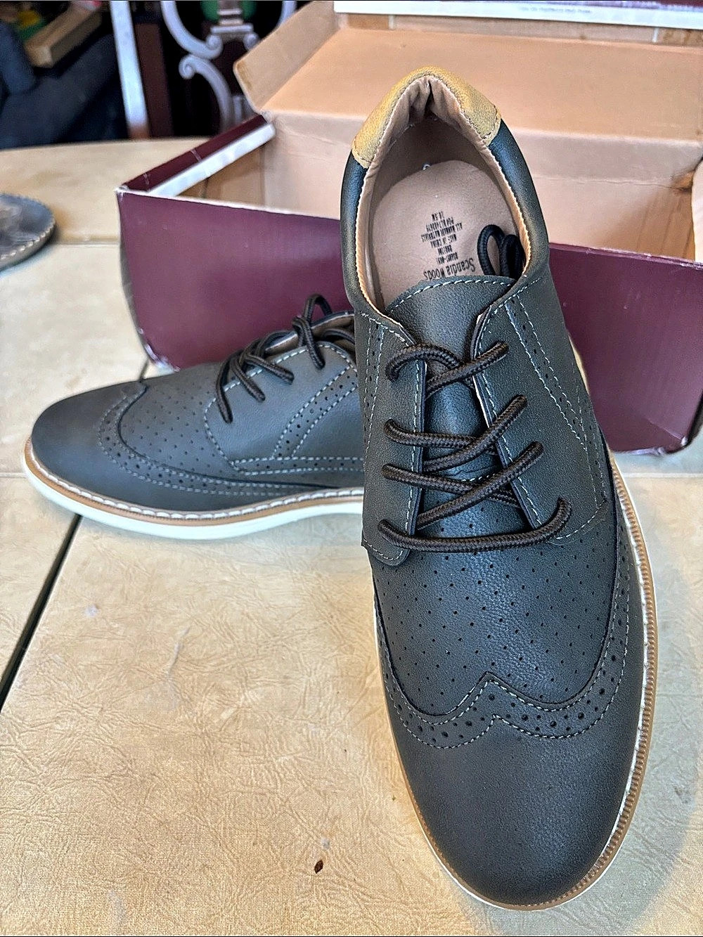 Scandia Woods Men's Black & Brown Wingtip Shoes US 10.5
